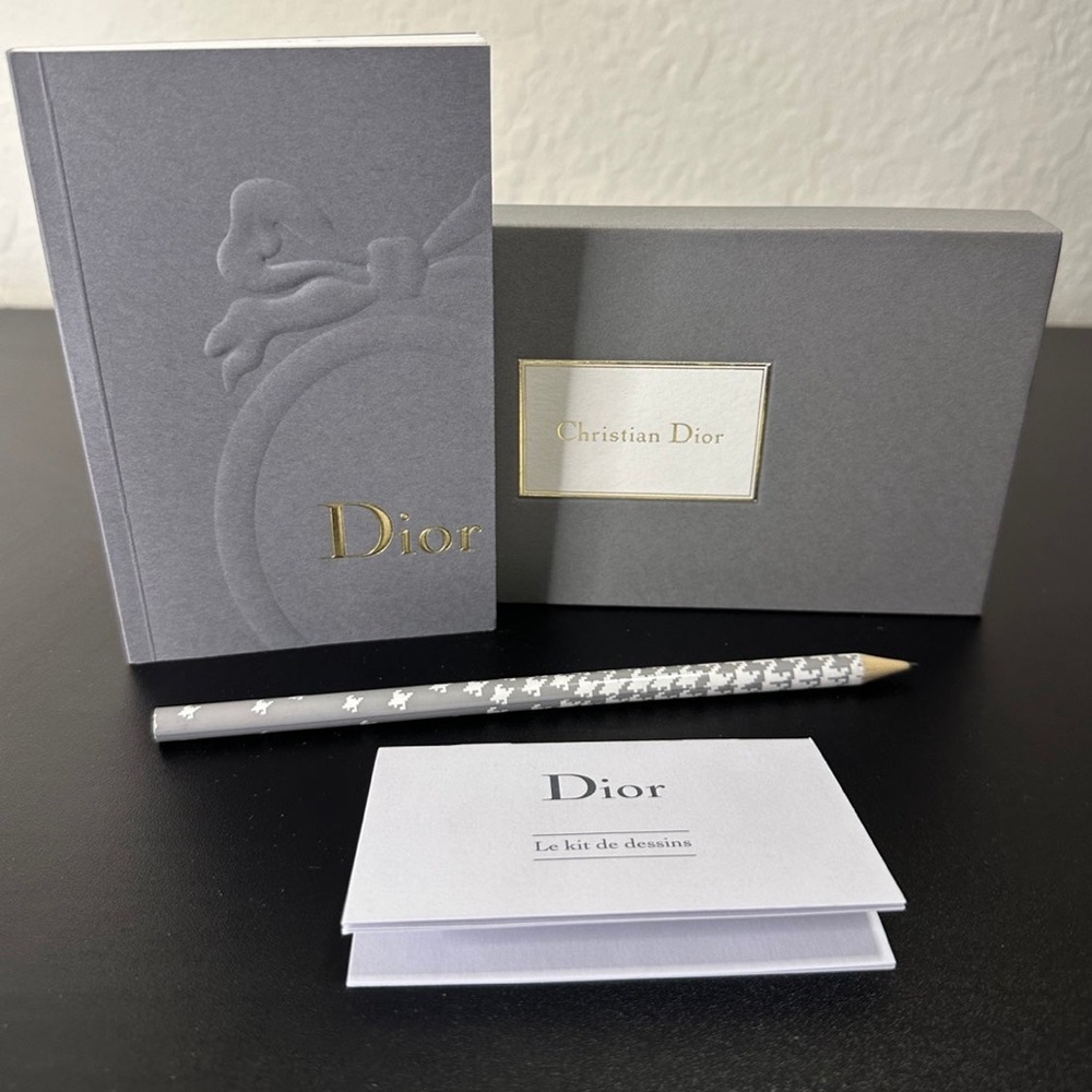Christian Dior Sketchbook Set